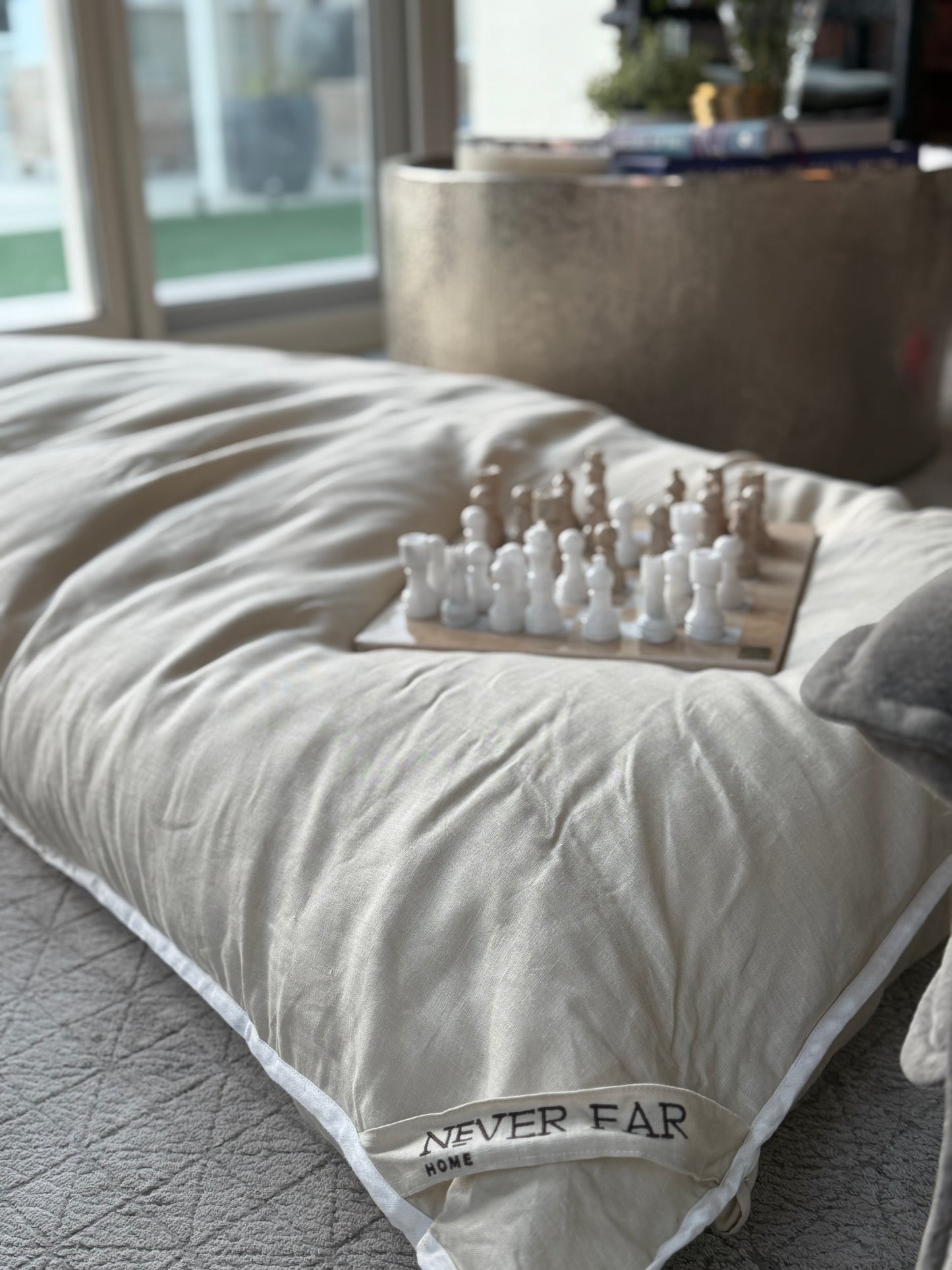 The GiGi Large Linen Floor Bed
