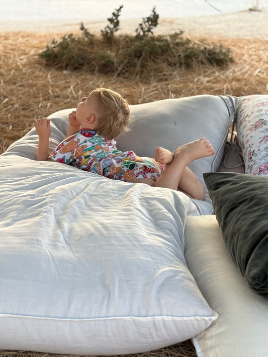 The GiGi Large Linen Floor Bed