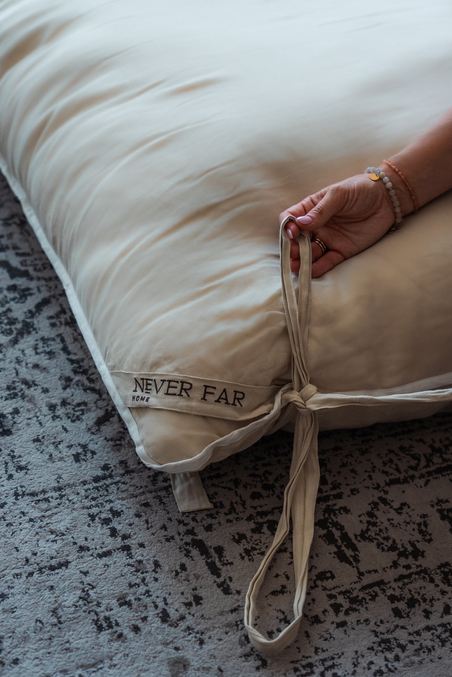 Linen GiGi Large Linen Floor Bed